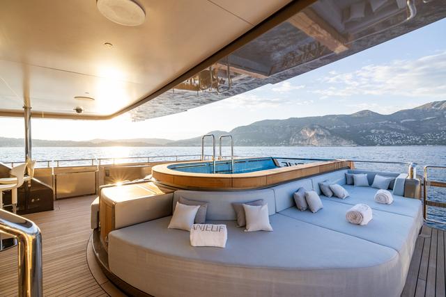 complementi d'arredo outdoor su yacht